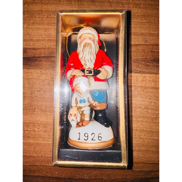 Memories of Santa Collection Other - *RARE* Memories of Santa Collection 1926 Earthenware Christmas Ornament